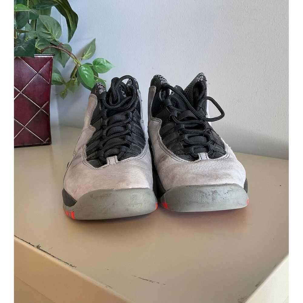 2013 Nike Air Jordan 10 Retro 310805-023 Cool Grey Infrared Black Youth Size 5Y‎ - Picture 2 of 8